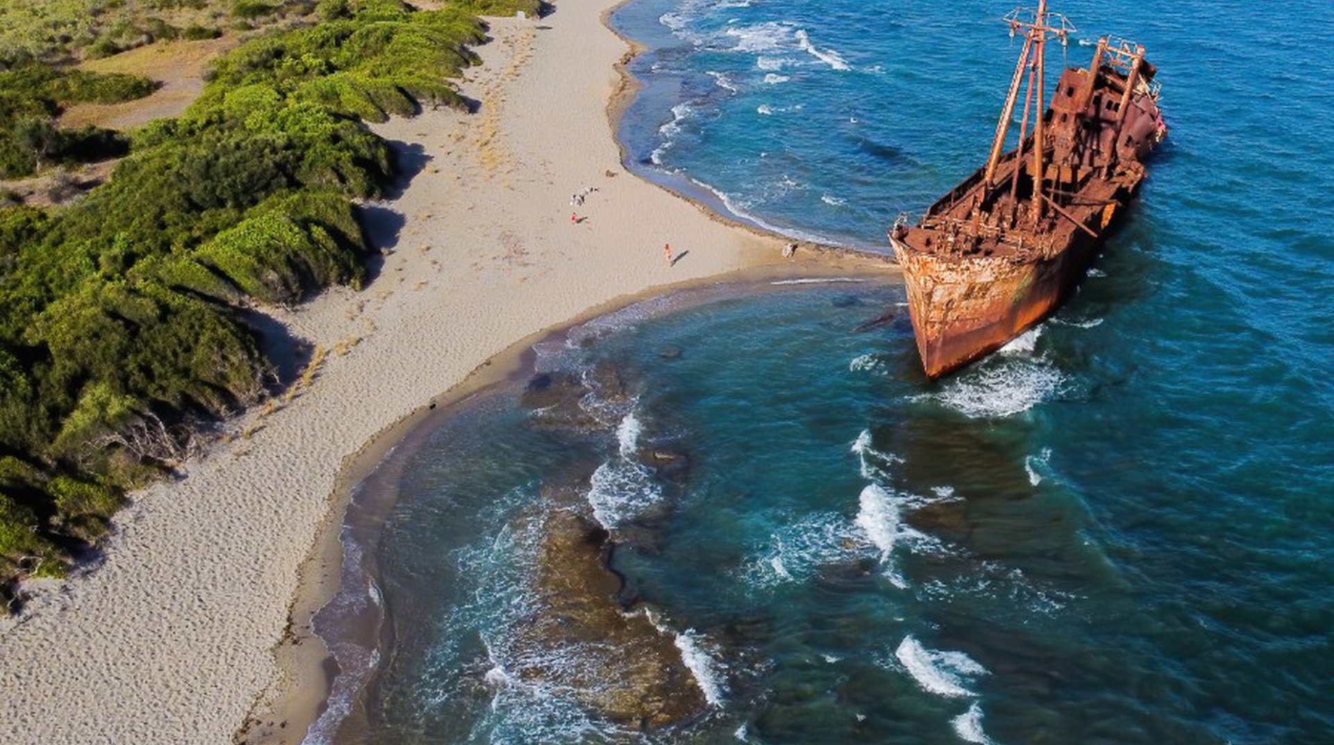 East Mani: Papadianika- Shipwreck “Dimitrios” Selinitsa beach/Valtaki - Gytheion