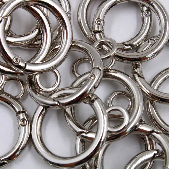 Argola Mosquetao Articulada 27Mm Em Zamac (20 Pc)