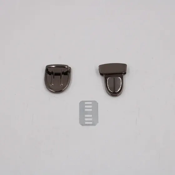 Fecho Para Bolsa Tic Tac 37X30Mm Em Ferro (12 Pc) - Grafite
