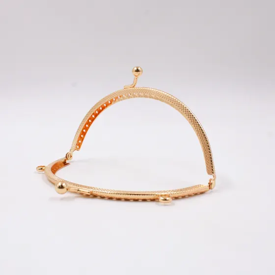 Fecho Da Vovo Redondo 12.5Cm Em Ferro Unidade - Dourado