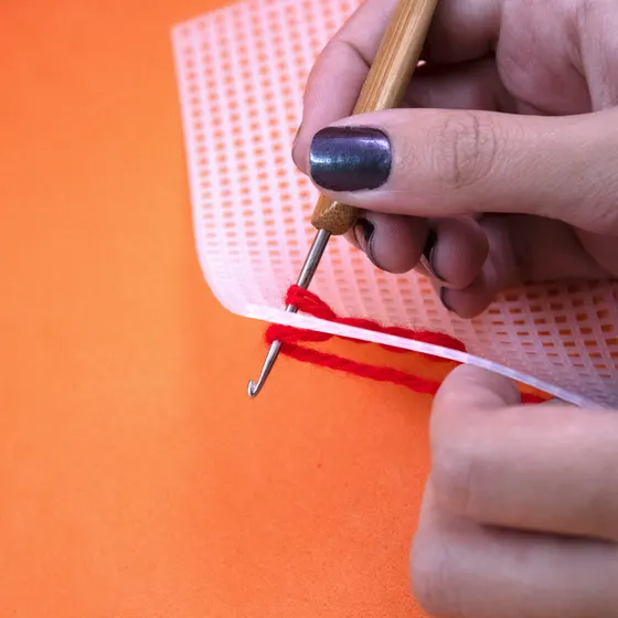 Tela Plastica Para Bolsa Com Lateral 35X33Cm Em Unidade