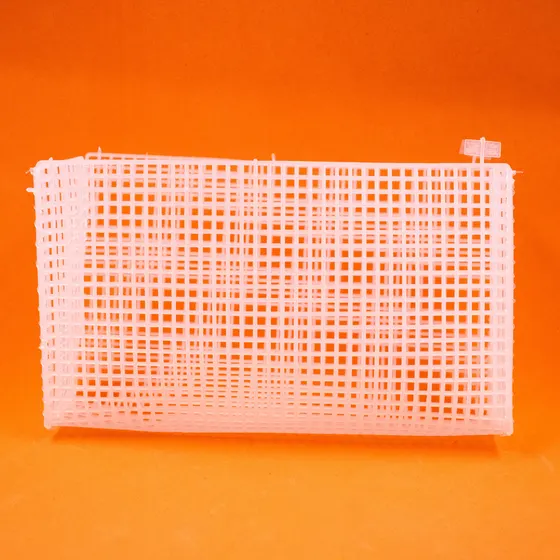 Tela Plastica Para Bolsa Pequena 35X15Cm Unidade