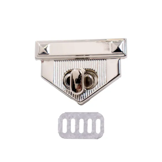 Fecho Torniquete Triangular Para Bolsa 44X31Mm Em Ferro (12 Pc) - Niquel