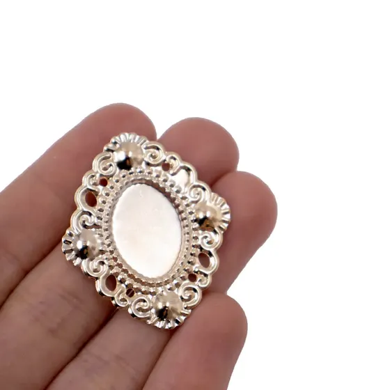 Tag Moldura Oval Pontuda Para Chaton 13X18Mm Em Ferro Com 200 Pecas 073 - Dourado 073