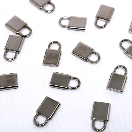 Pingente Cadeado Em Zamak 0.9X0.6Mm Com 20 Pecas 074 - Niquel 074