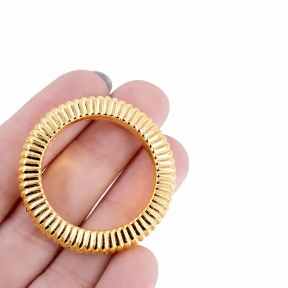 Argola Frisada 39Mm Em Abs Com 250G