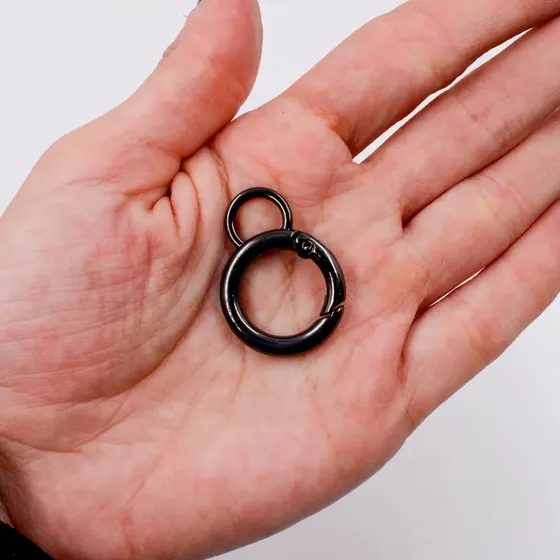 Pingente Argola Mosquetao Articulada 24Mm Em Zamac Com 20 Pecas - Grafite