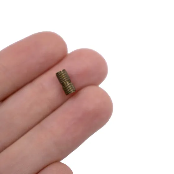 Fecho Com Rosca 10X04Mm Em Latao Com 250 Pecas - Ouro Velho
