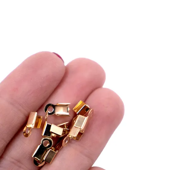 Terminal Quadrado Com Argola 3.5X9Mm Em Ferro Com 1000 Pecas - Dourado