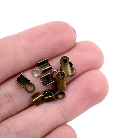 Terminal Quadrado Com Argola 3.5X9Mm Em Ferro Com 1000 Pecas - Ouro Velho