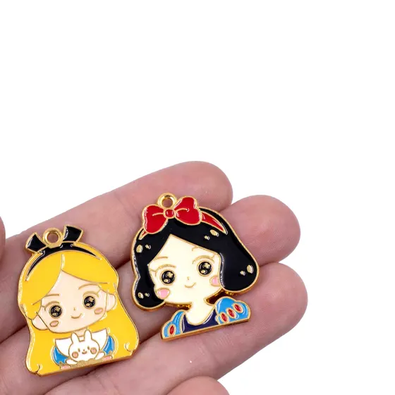 Pingente Princesas 30Mm Em Zamak Com 30 Pecas