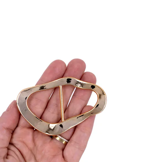 Fivela Oval Trabalhada 49X76Mm Em Abs Com 50 Pecas - Dourado