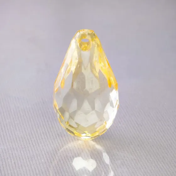 Ponteira Gota 14X24Mm Em Acrilico Com 500Gr 0610 - Bege 0610