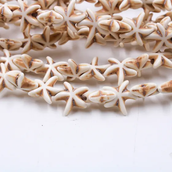 Estrela Passante 14Mm Em Howlita Natural Com 10 Fios