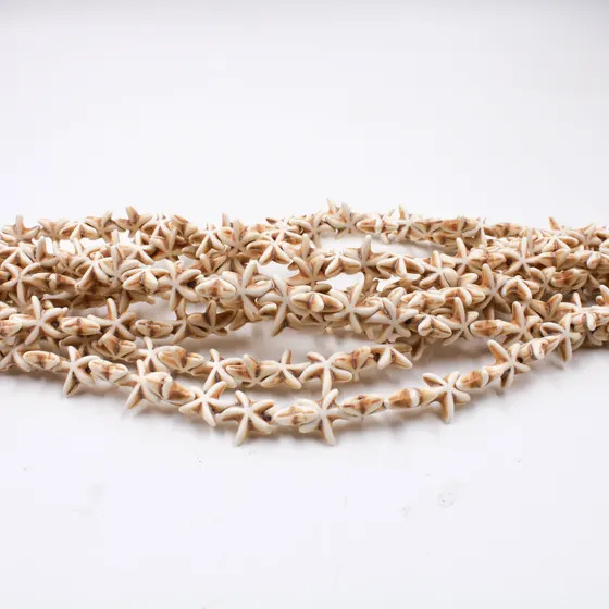 Estrela Passante 14Mm Em Howlita Natural Com 10 Fios