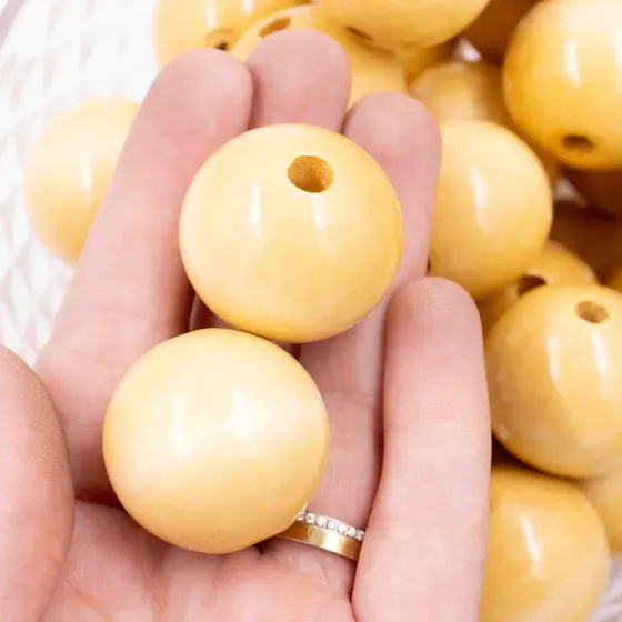 Bola Passante 30Mm Em Madeira Com 500G