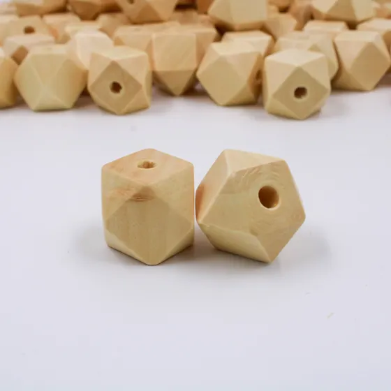 Bola Poligonal Passante 20Mm Em Madeira Com 100 Pecas