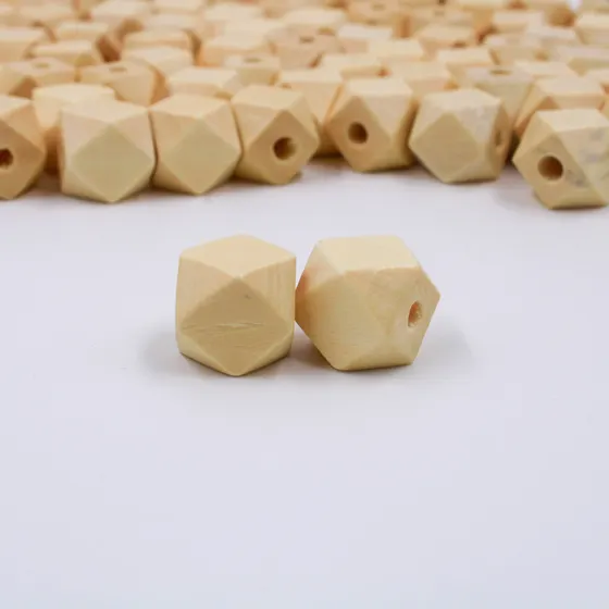 Bola Poligonal Passante 14Mm Em Madeira Com 100Pcs
