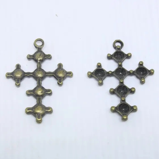 Pingente Cruz 32X45Mm Em Fundicao Com 50Gr 075 - Ouro Velho