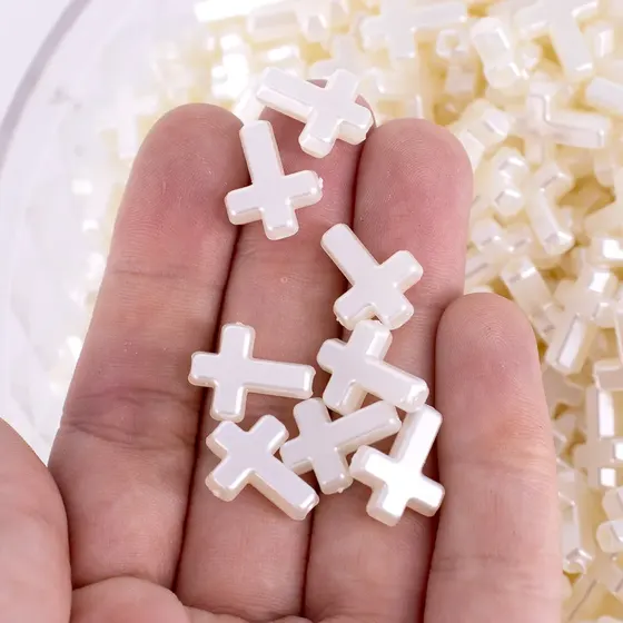 Entremeio Cruz Infantil 20X10Mm Em Plastico Com 500Gr