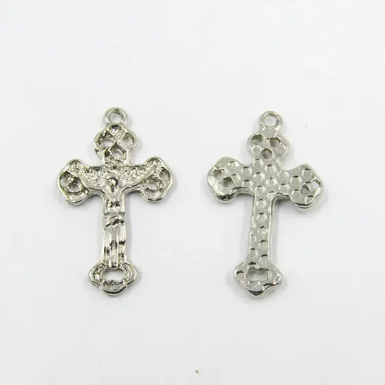 Pingente Cruz 32X19Mm Em Zamac Com 100Gr