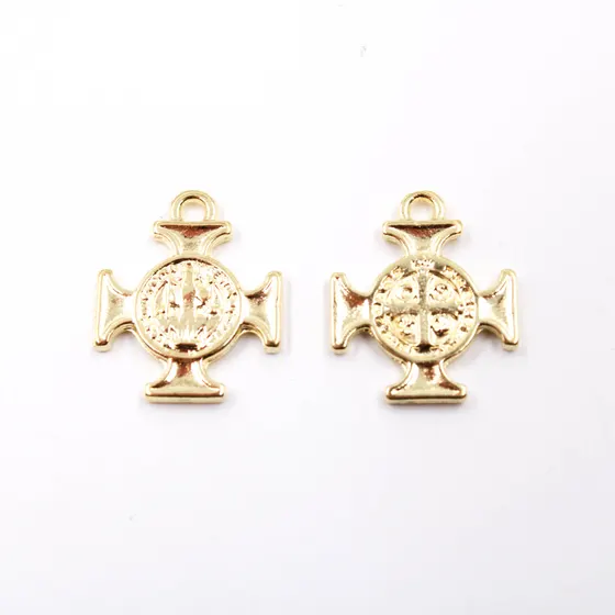 Pingente Sao Bento 23X19Mm Em Zamac Com 100Gr
