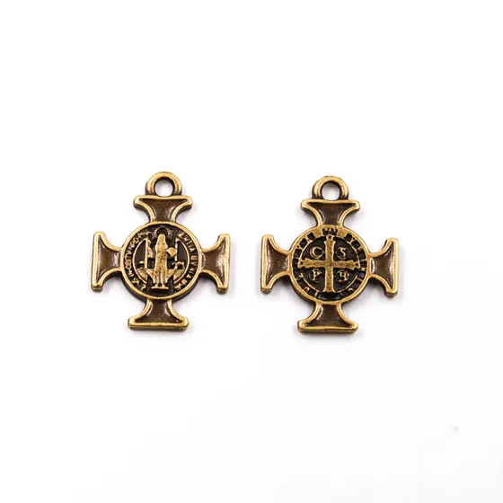 Pingente Sao Bento 23X19Mm Em Zamac Com 100Gr