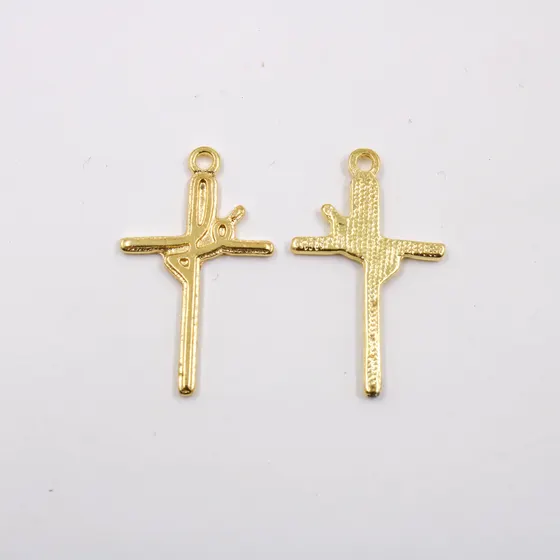 Pingente Cruz Fe 33X19Mm Em Zamac Com 100Gr - Dourado