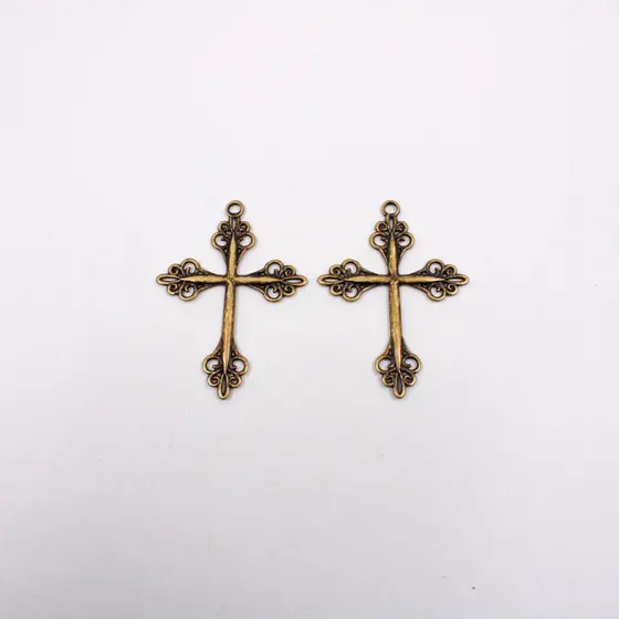 Pingente Cruz Rustica 58X43Mm Em Zamac Com 12 Pecas - Ouro Velho