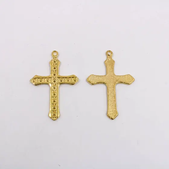 Pingente Cruz Trabalhada 45X30Mm Em Zamac Com 12 Pecas - Dourado