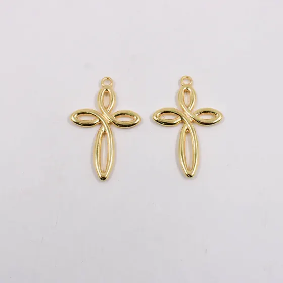 Pingente Cataforetico Cruz Vazada 40X26Mm Em Zamac Com 12 Pecas - Dourado