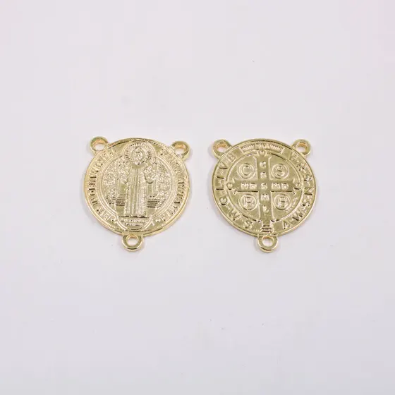 Entremeio Cataforetico Sao Bento 47Mm Em Zamac Com 02 Pecas - Dourado