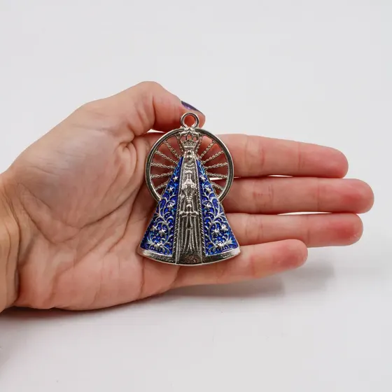 Pingente Cataforetico Resinado Nossa Senhora Aparecida 65X43Mm Em Zamac Com 02 Pecas - Niquel