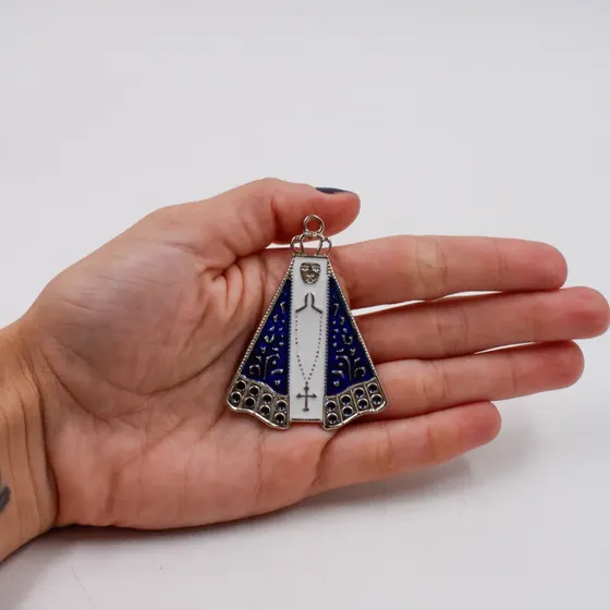 Pingente Cataforetico Resinado Nossa Senhora Aparecida 58X45Mm Em Zamac Com 02 Pecas - Niquel