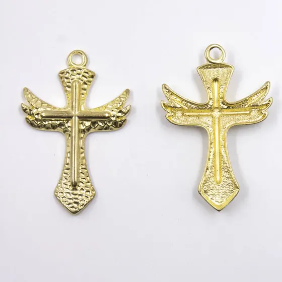Pingente Cruz Trabalhada 64X43Mm Em Zamac Com 2 Pecas - Dourado