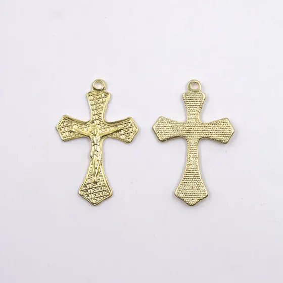 Pingente Crucifixo Com Escrita 42X27Mm Em Zamac Com 18 Pecas - Dourado