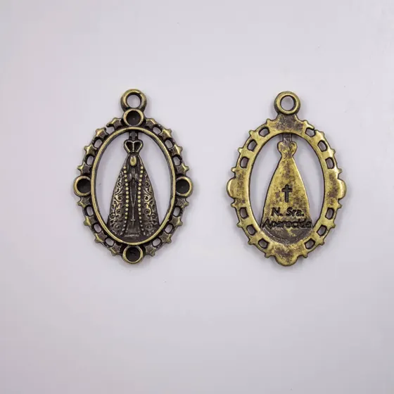 Pingente Nossa Senhora Vazado 31X21Mm Em Zamac Com 12 Pecas - Ouro Velho