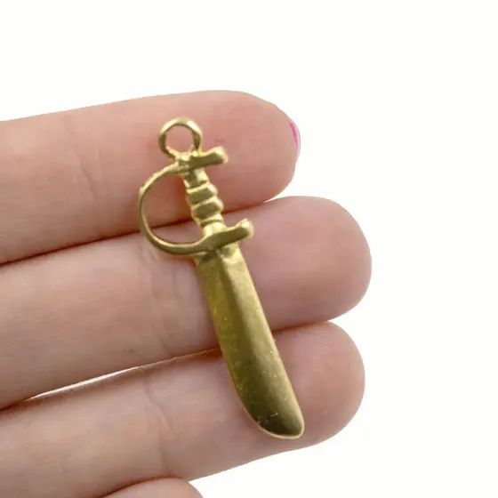 Pingente Espada De Ogum 38X12Mm Em Zamac Com 24 Pecas - Dourado