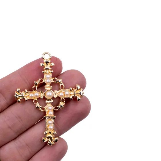 Pingente Cruz Com Perola 52X40Mm Em Zamac Com 07 Pecas - Dourado