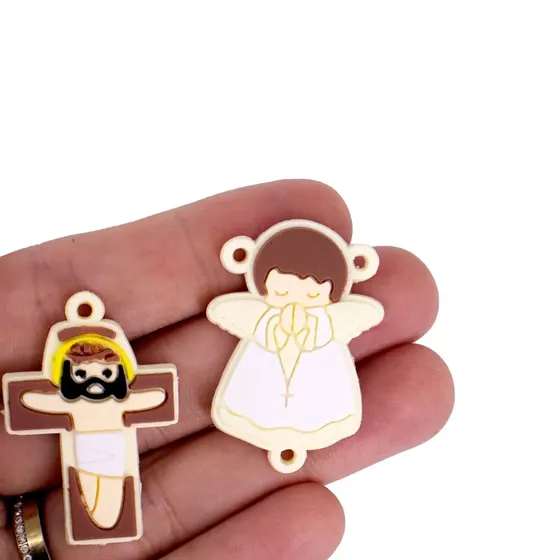 Kit Aplique Para Terco Anjo E Cruz 35Mm Emborrachado Com 100 Pecas - Amarelo Claro