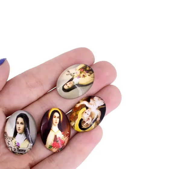 Cabochon Com Imagem Para Terco Oval 18X25Mm Em Vidro Com 100 Pecas - Santa Teresinha