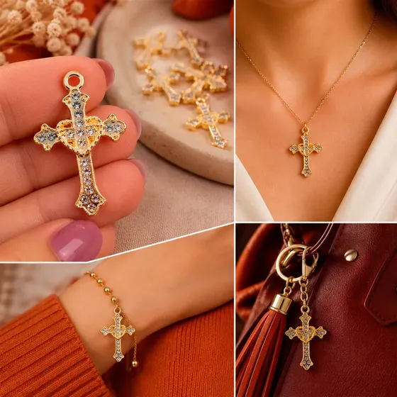 Pingente Cruz Com Coracao E Strass 18X28Mm Em Zamac Com 30 Unidades - 073 Dourado