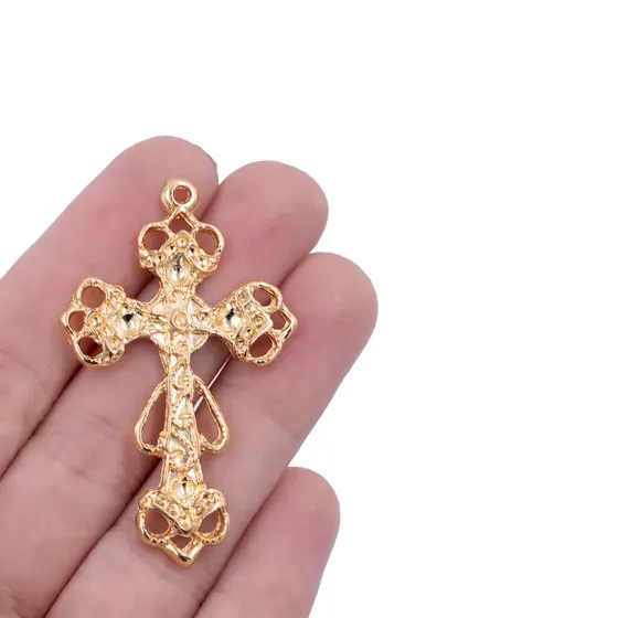 Pingente Cataforetico Cruz Vazada 52X31Mm Em Zamac Com 07 Pecas