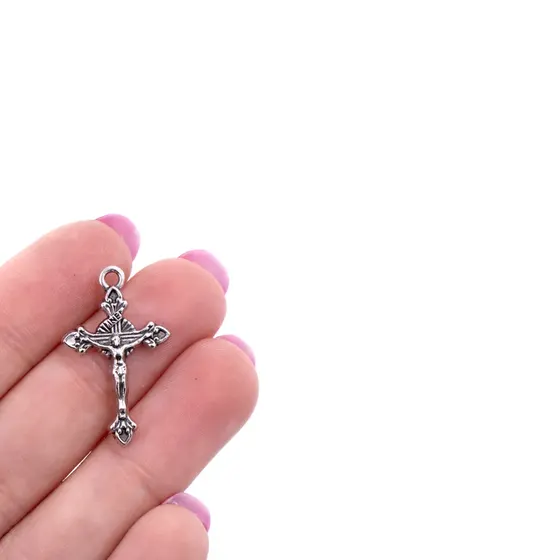 Pingente Crucifixo 16X27Mm Em Zamac Com 250G