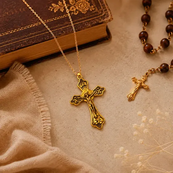 Pingente Crucifixo 22X34Mm Em Zamac Com 250G