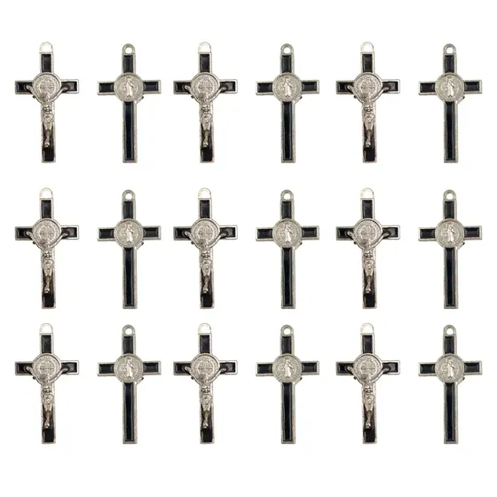 Pingente Cruz Sao Bento 20X37Mm Em Zamac Com Resina 30 Pecas