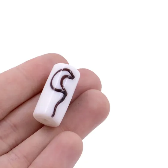 Firma Passante Orixas 13X25Mm Em Vidro Com 10 Pecas - Preto Velho - Branco