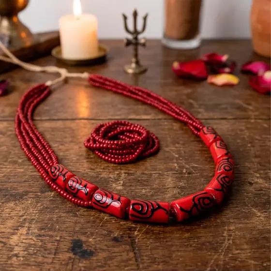 Firma Passante Orixas 13X25Mm Em Vidro Com 10 Pecas - Pombagira Vermelho