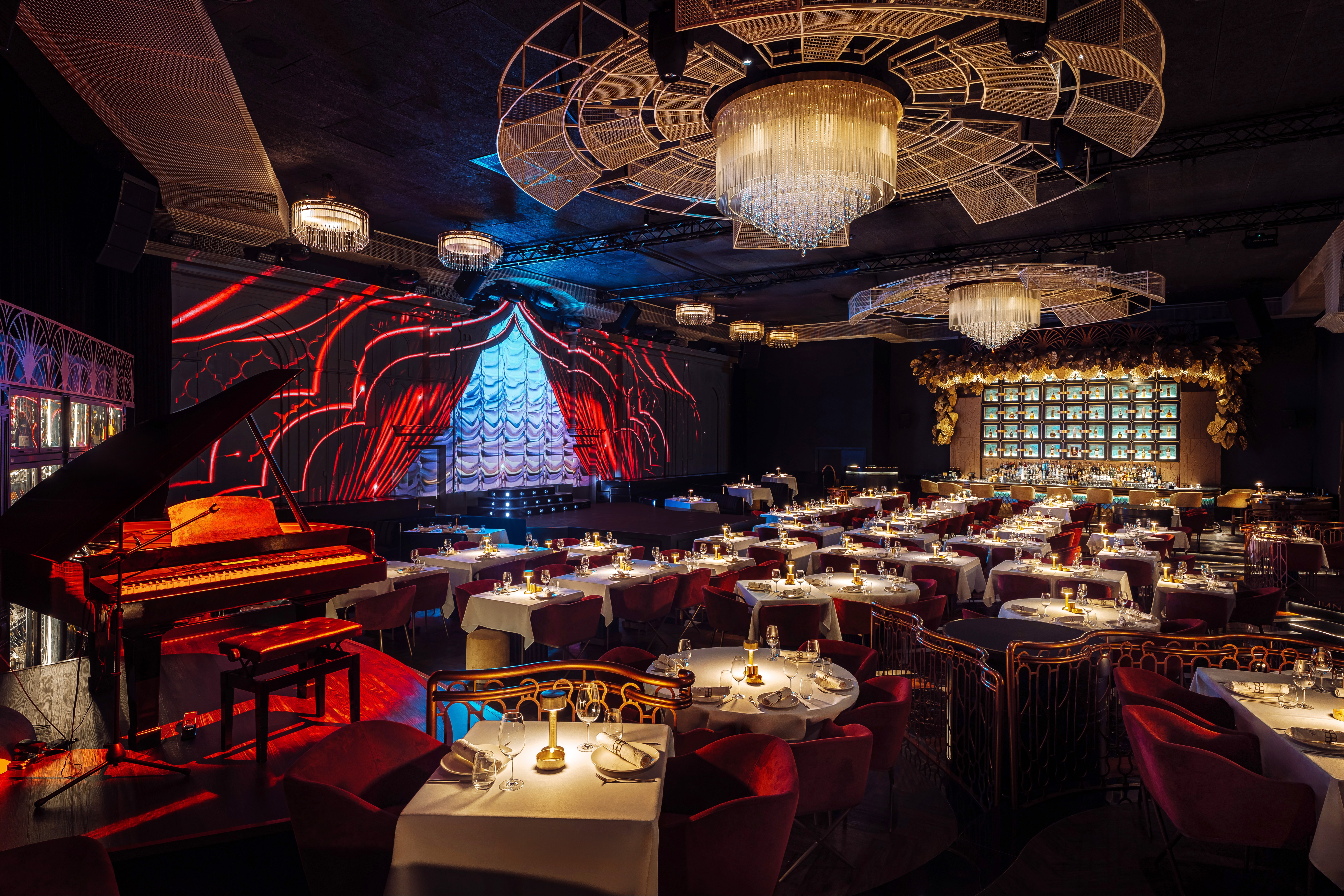 DREAM DINNER SHOW DUBAI - BAR - 10:00 PM - WED