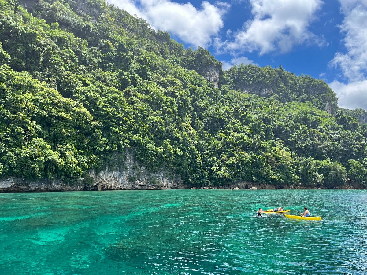 Campomanes Beach Resort